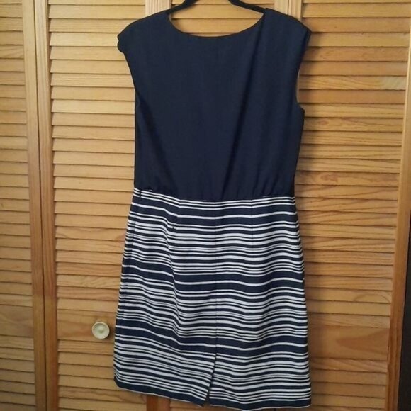 Ann Taylor Black Loft Sleeveless Ruffle Collar Striped Pencil Skirt Dress Size 8 - Picture 2 of 4